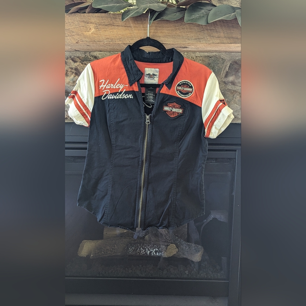 Harley Davidson women's zip up shirt